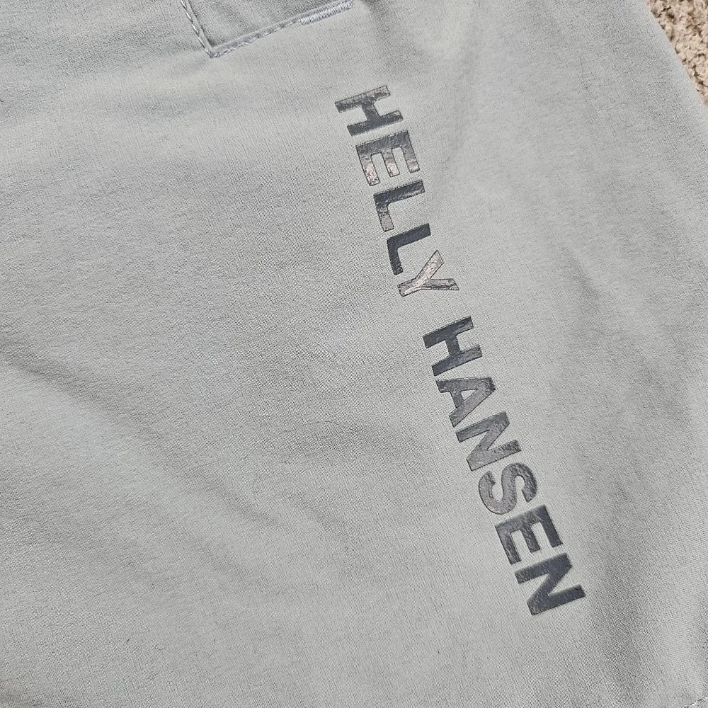 2/$25 NWT Helly Hansen sz34 Men's Light Blue Shorts - Picture 4 of 12